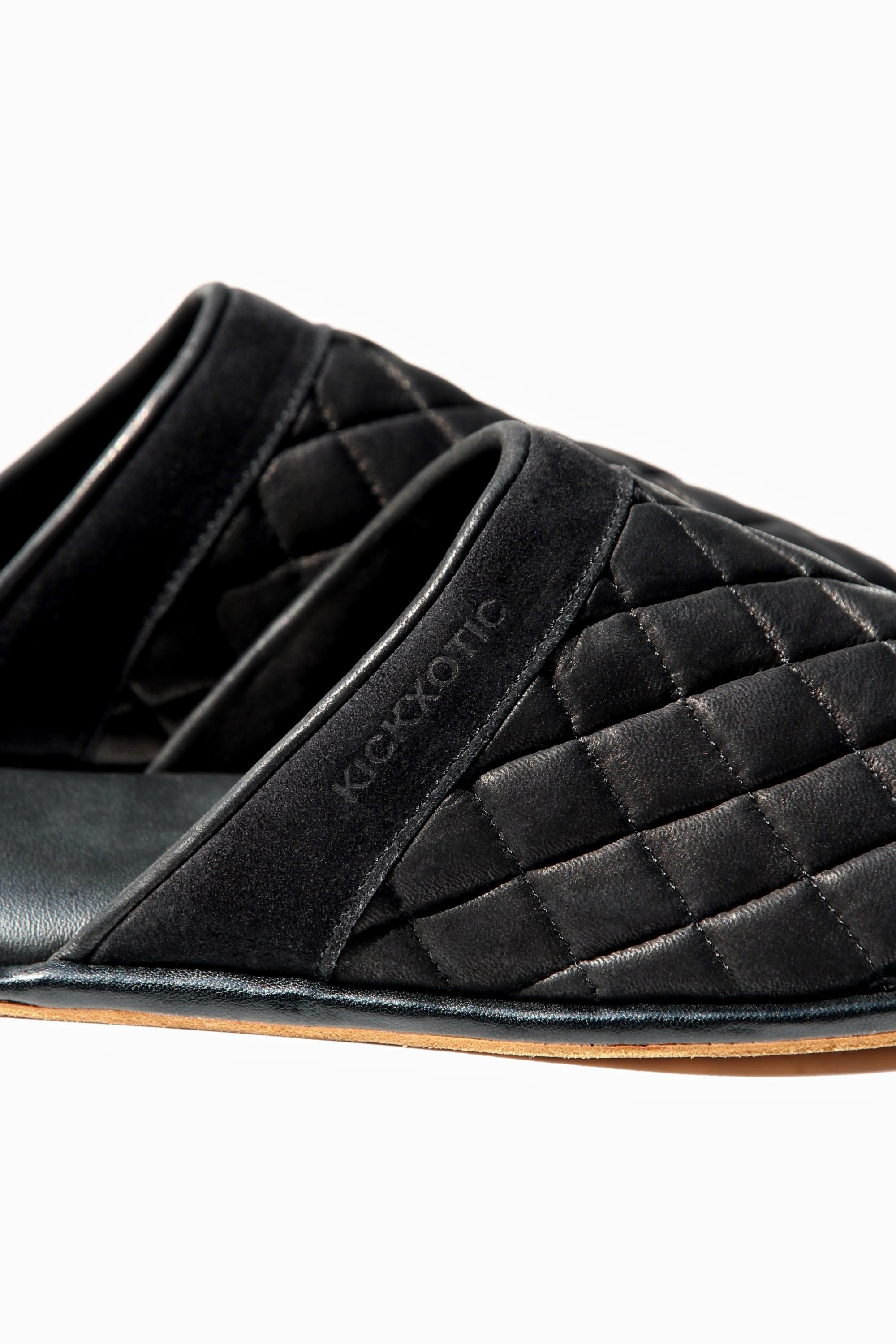 The Lounge Slipper – Onyx