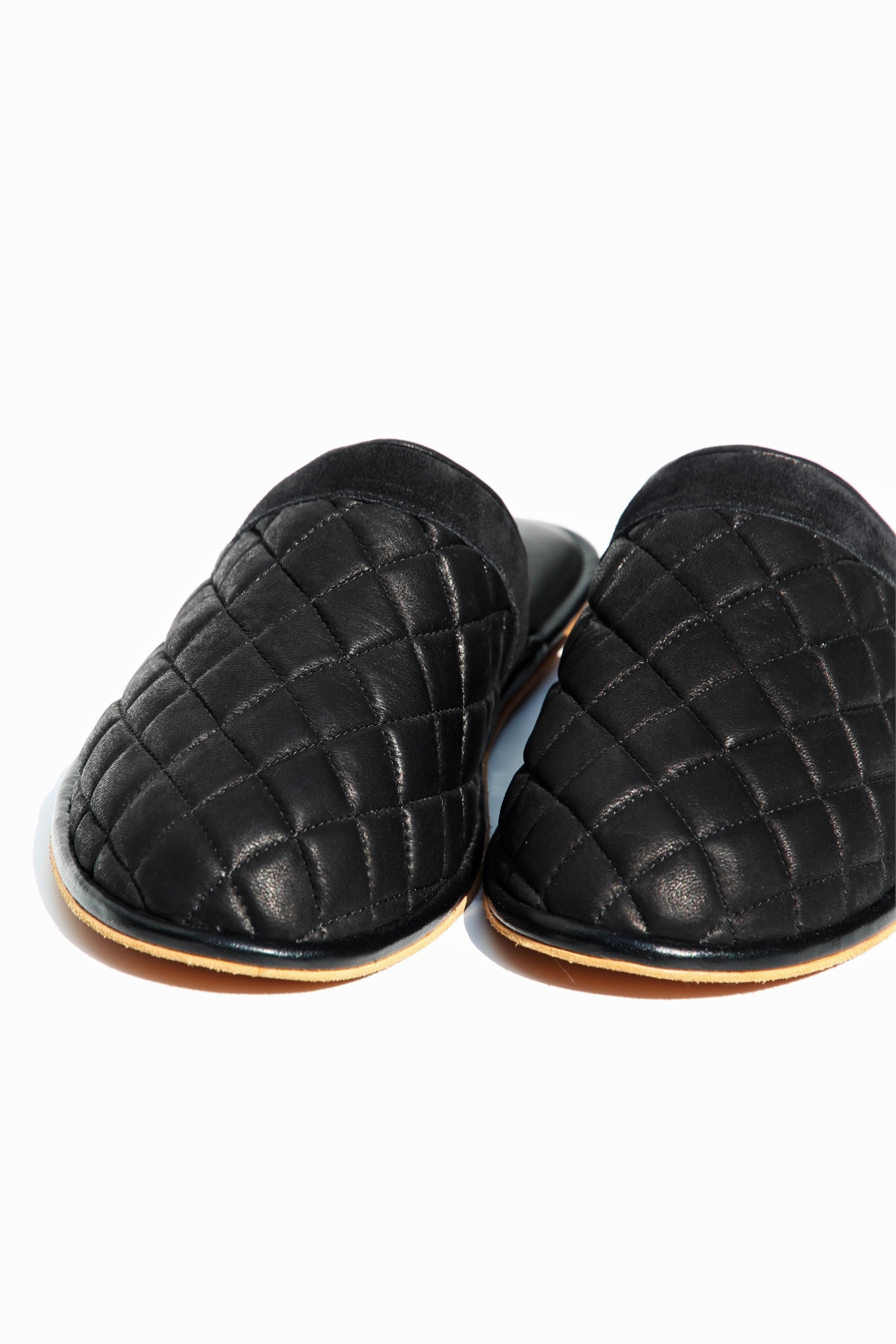 The Lounge Slipper – Onyx