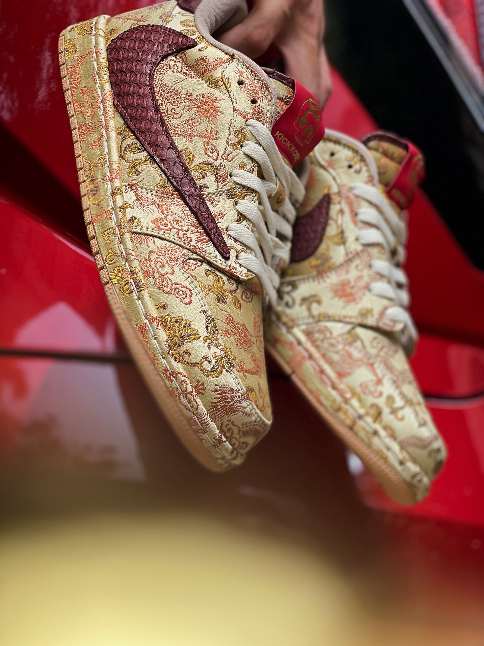 Air Jordan 1 Low Travis Scott "Chinatown"