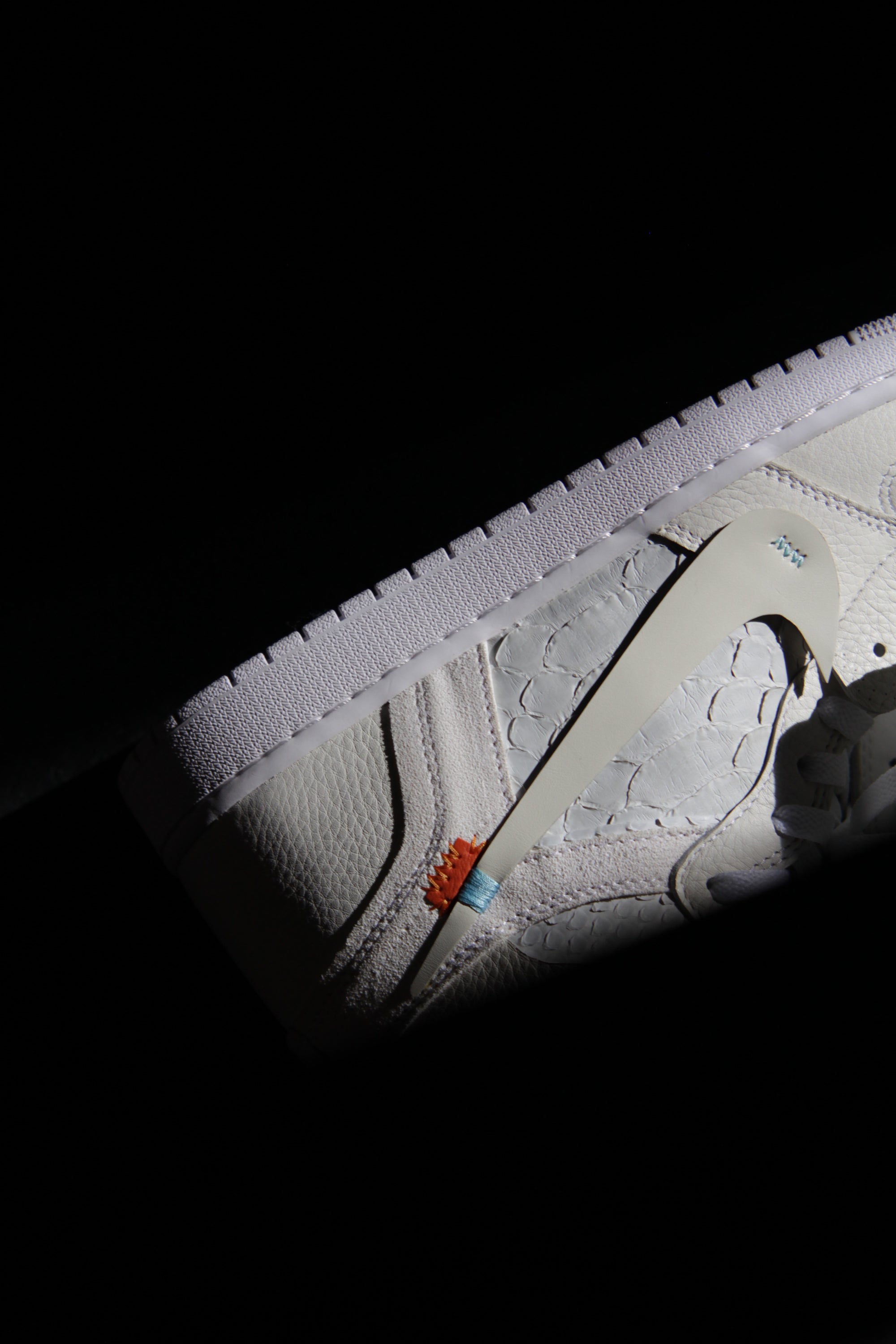 Air Jordan 1 High Off-White "Monte Carlo"