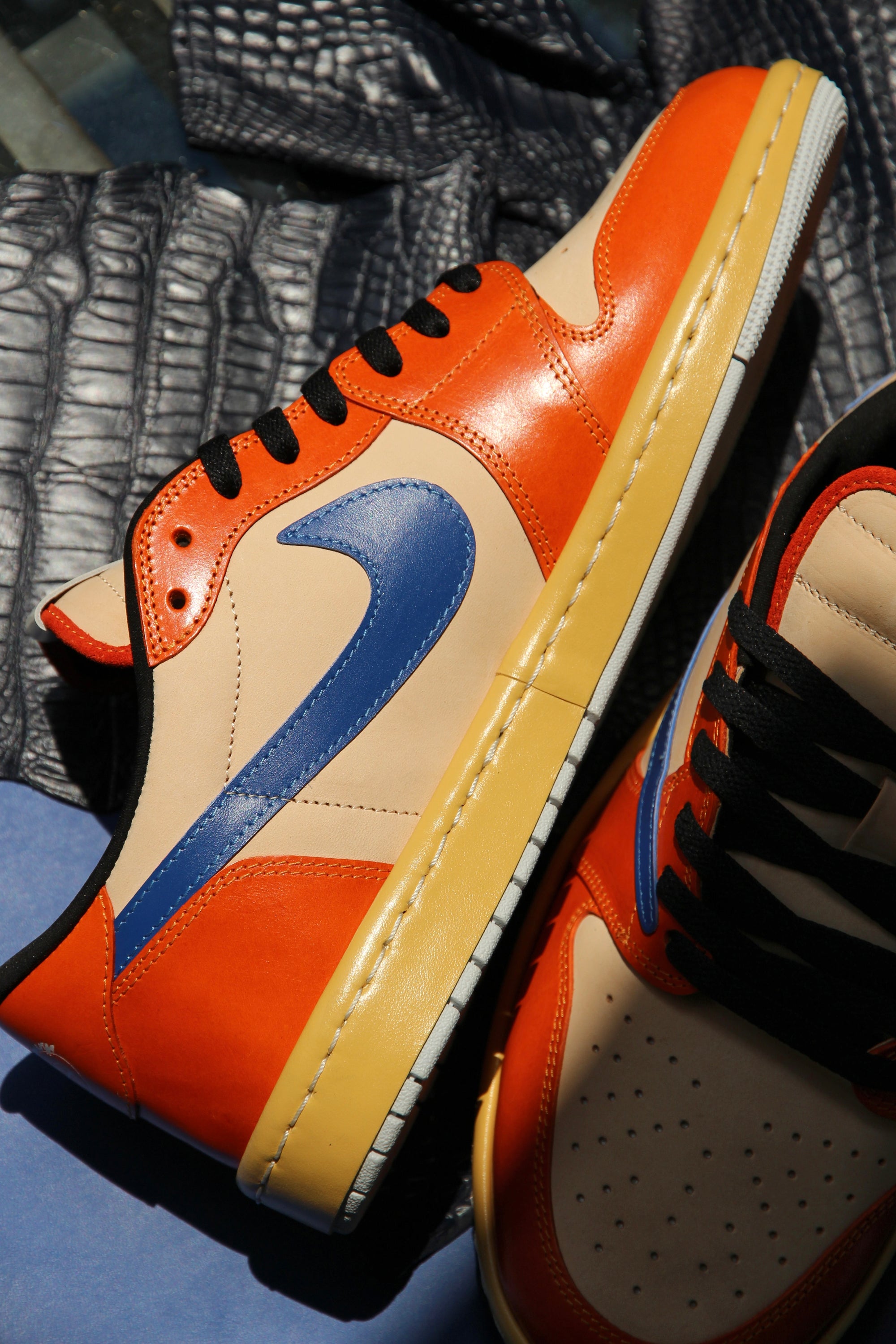 Air Jordan 1 Low Travis Scott "Dragon Ball"