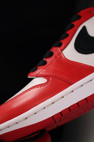 Air Jordan 1 Low OG “Chicago”