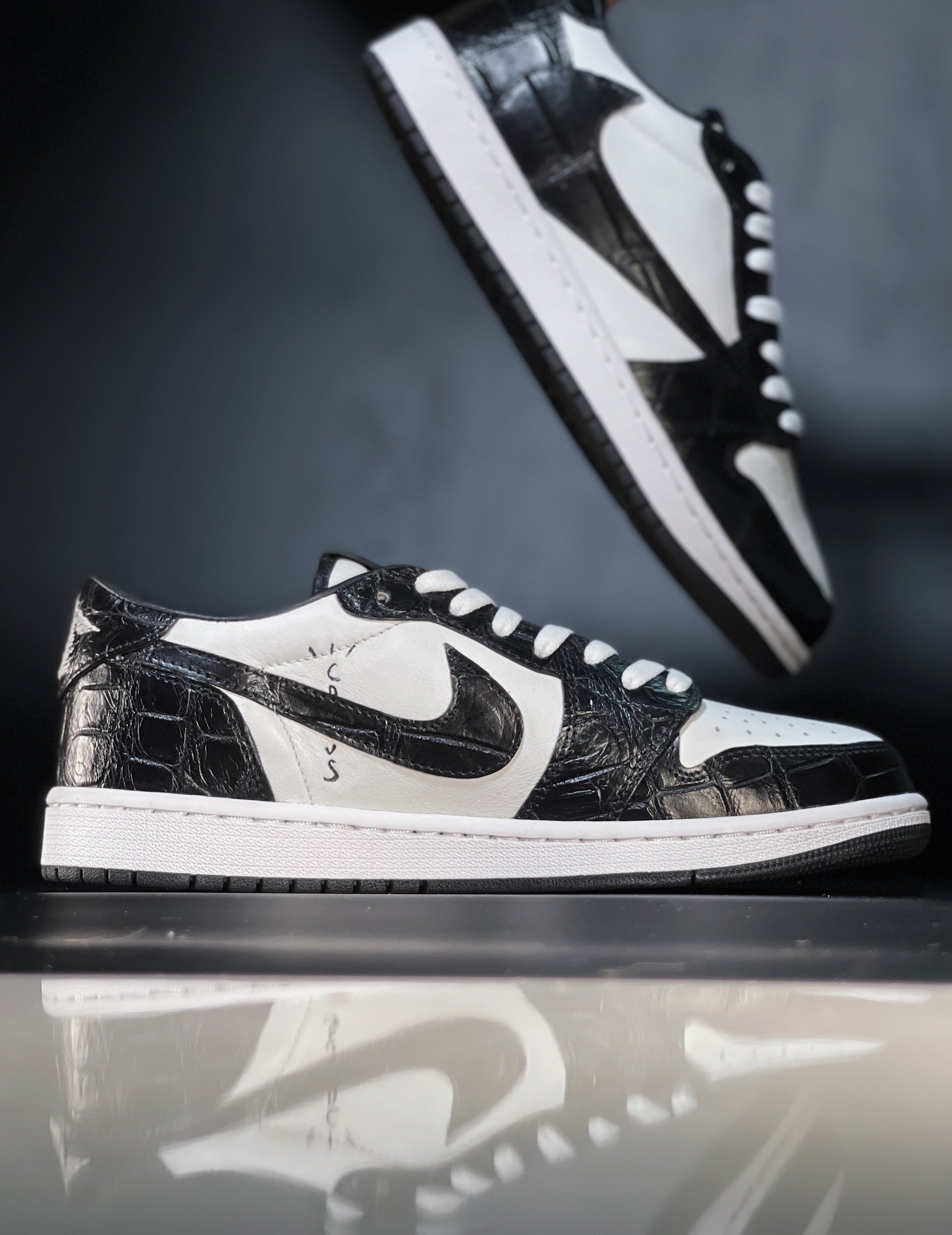 Aj1 shops panda