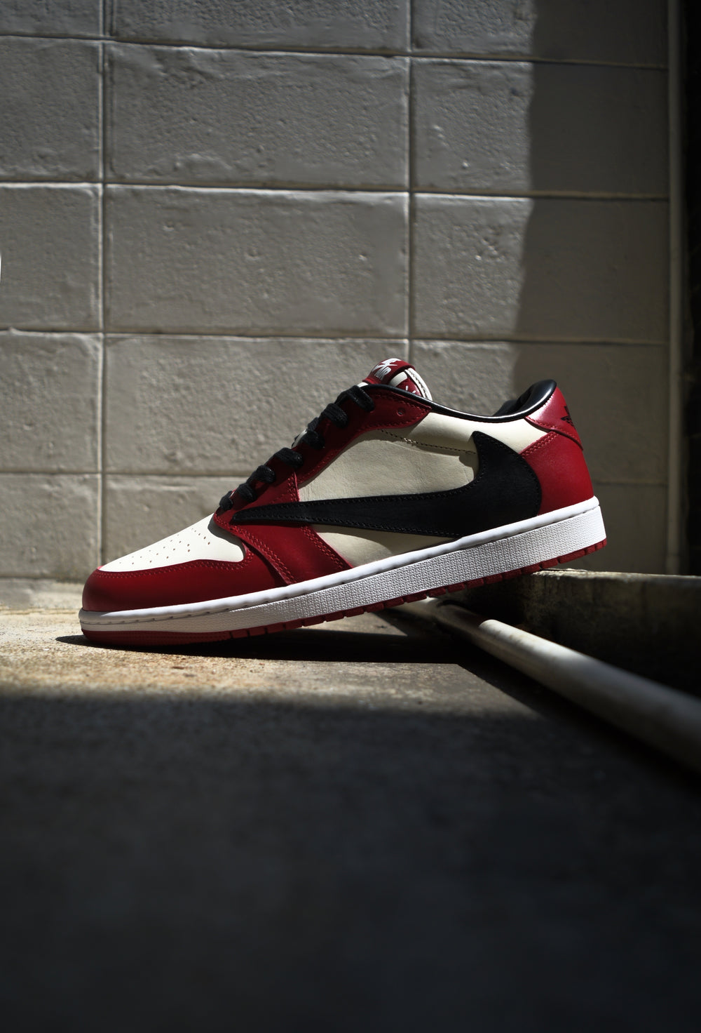 Air Jordan 1 Low Travis Scott “Wicker Park”