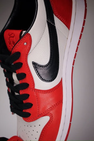 Air Jordan 1 Low OG “Chicago”