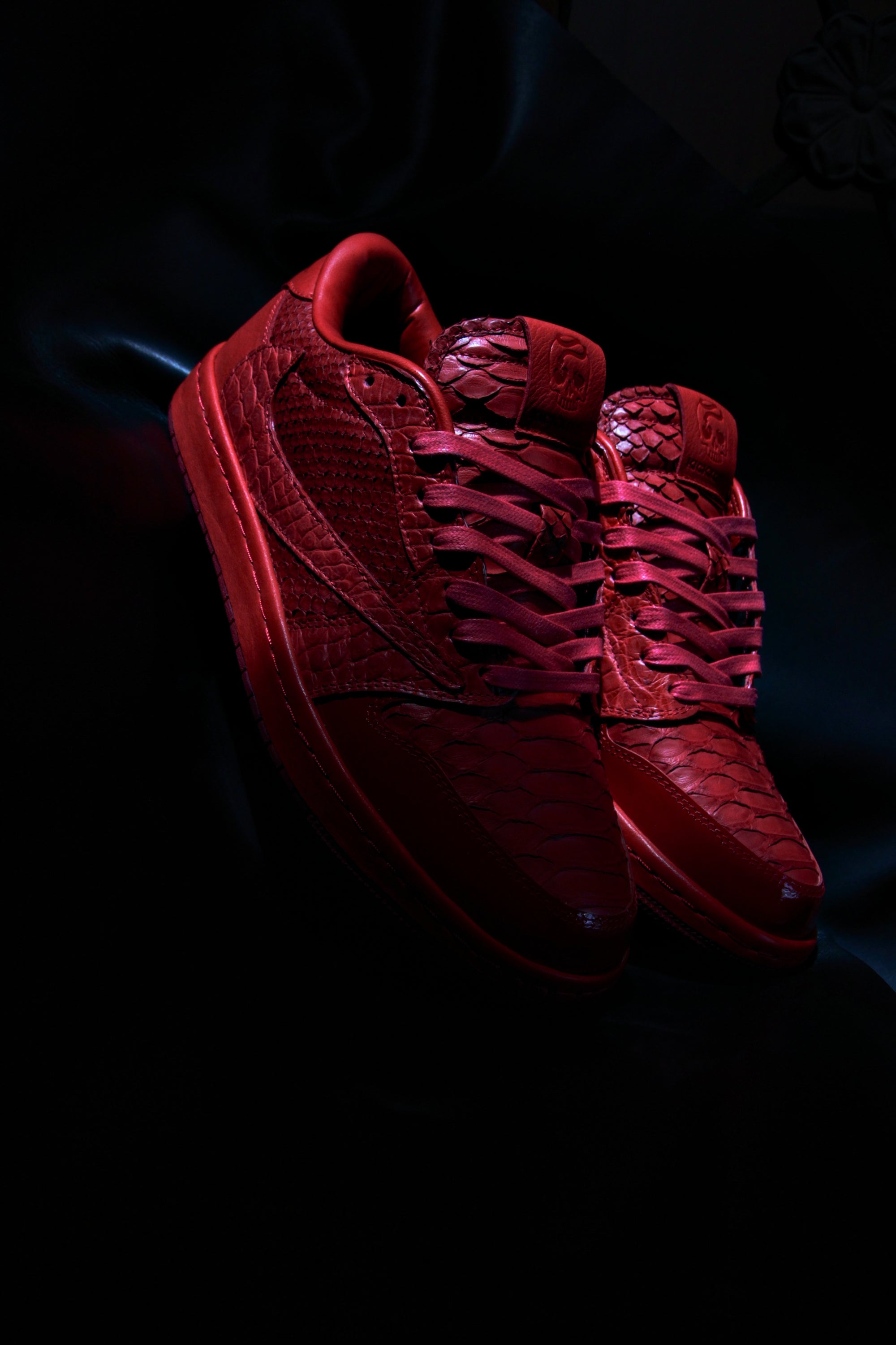Air Jordan 1 Low Travis Scott "The Cardinal"
