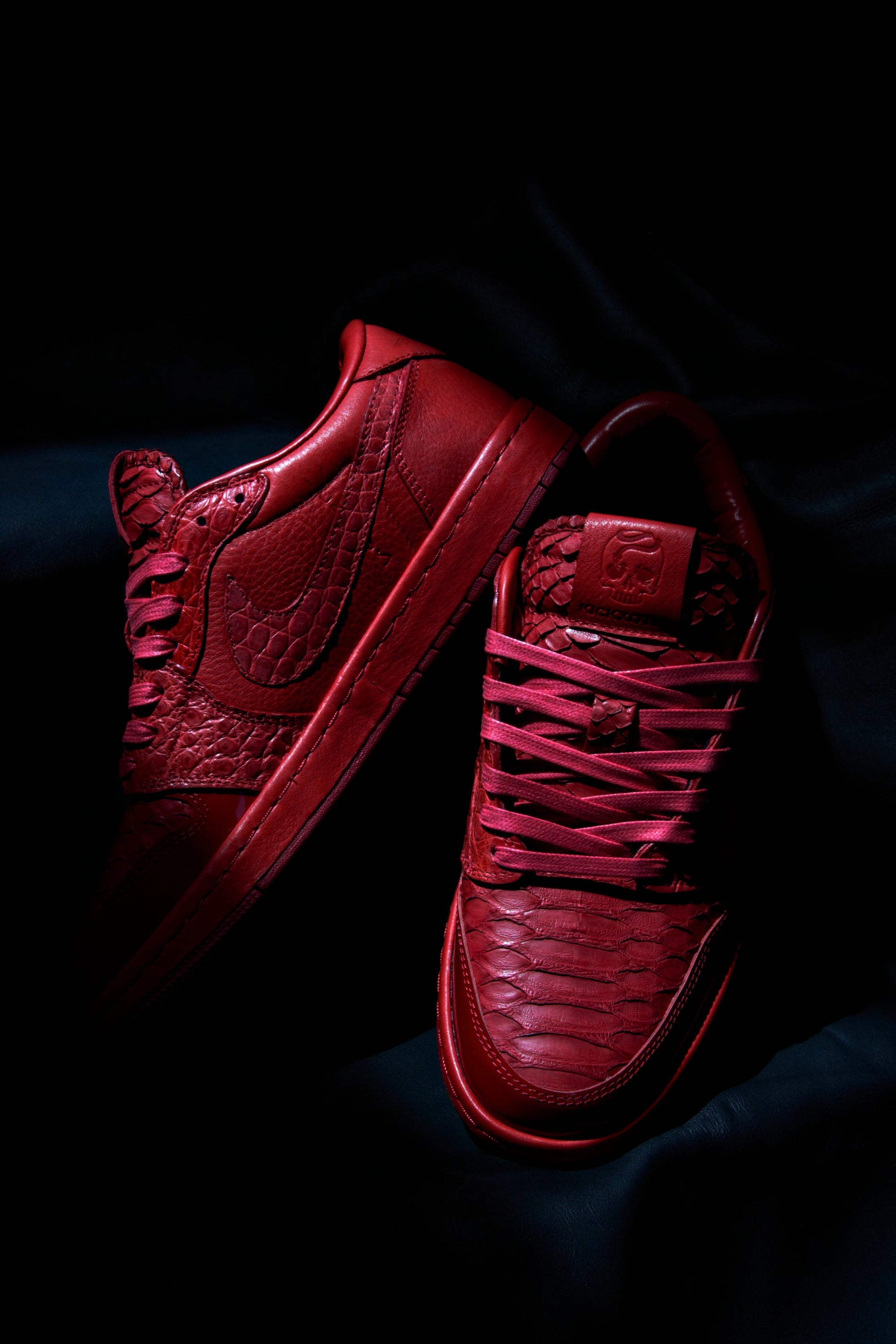 Air Jordan 1 Low Travis Scott "The Cardinal"
