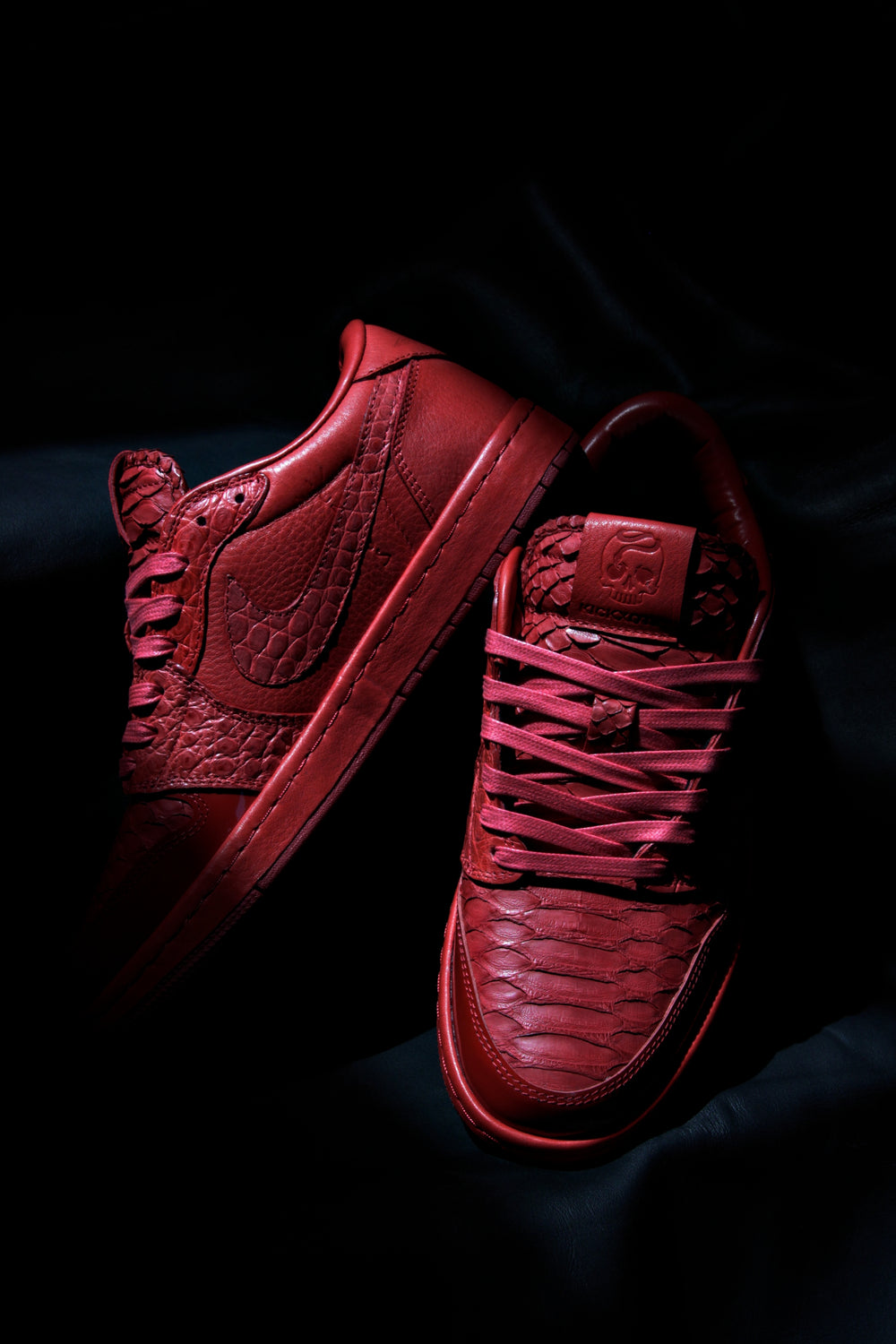 Air Jordan 1 Low Travis Scott "The Cardinal"