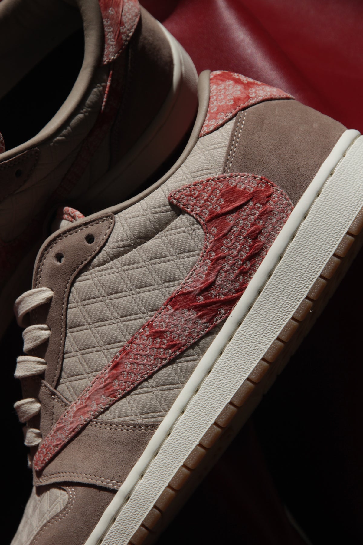 Air Jordan 1 Low Travis Scott "Hōsen (宝織)"