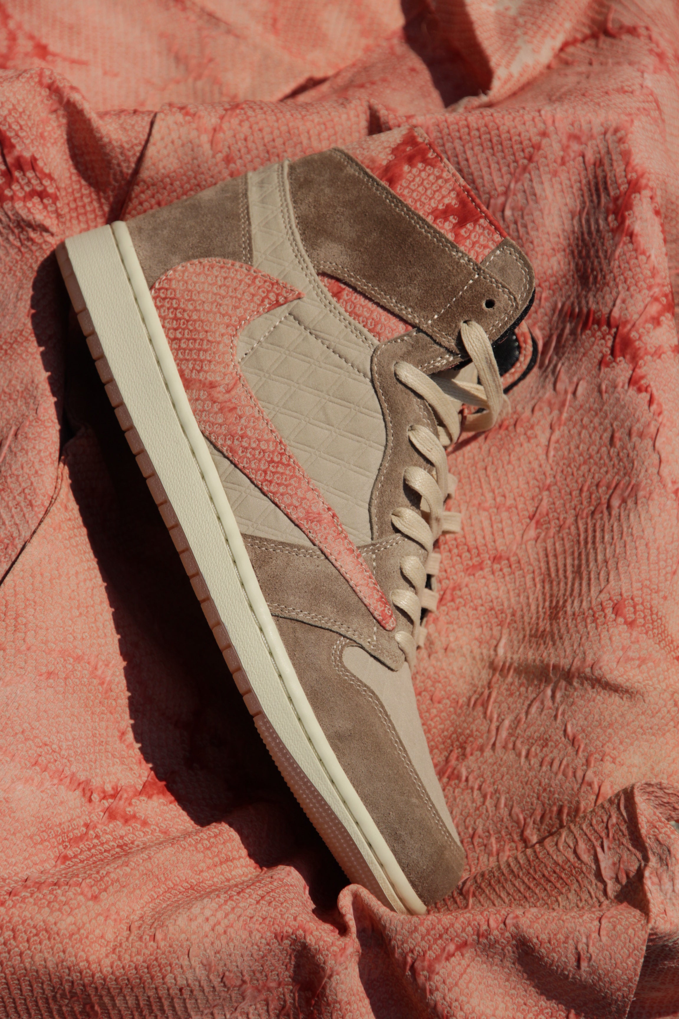 Sample Pair | Air Jordan 1 High Travis Scott Hōsen | KICKXOTIC