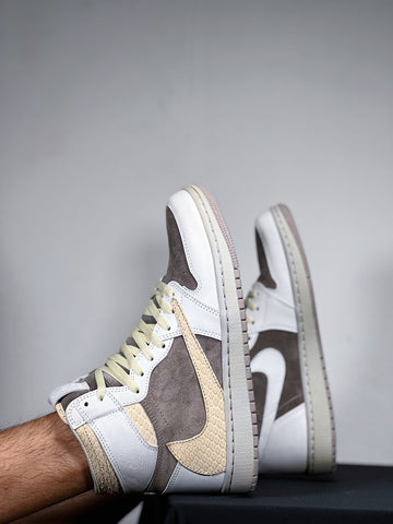 Air Jordan 1 High Travis Scott 