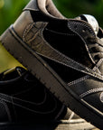 Air Jordan 1 Low Travis Scott "Black Phantom"